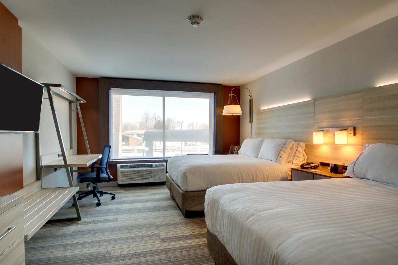 Holiday Inn Express & Suites Galesburg By Ihg Exterior foto